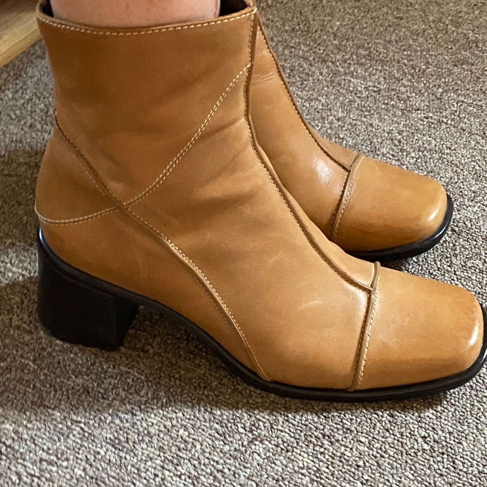 ✰70’s LEATHER HIPPIE BOOTS✰